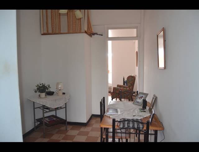 1 BEDROOM APARTMENT FOR SALE IN SCOTTBURGH CENTRAL